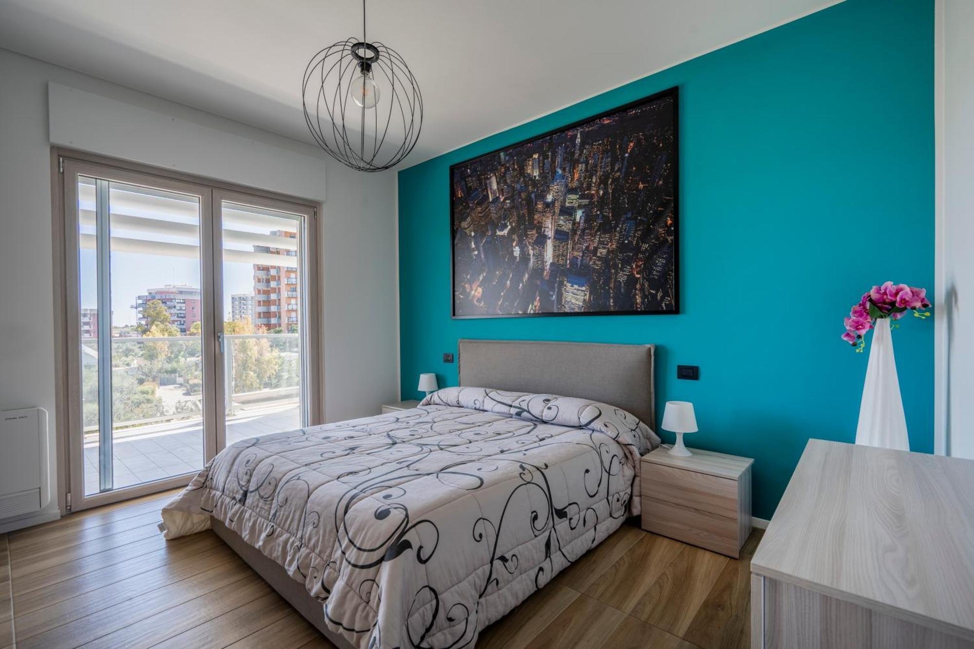 Kind Park - Sleek Apartment With Terrace & Parking Bari Buitenkant foto